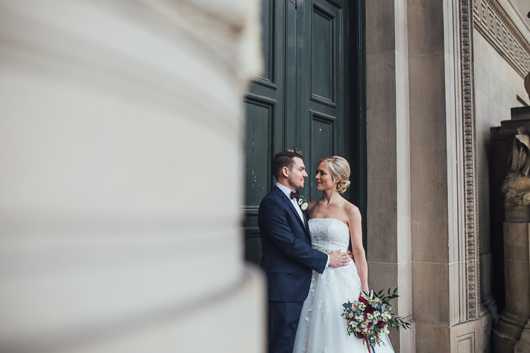 Stylish Lakeside City Wedding http://www.struthphotography.com/