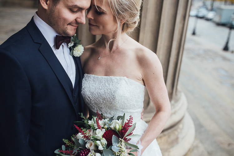 Stylish Lakeside City Wedding http://www.struthphotography.com/