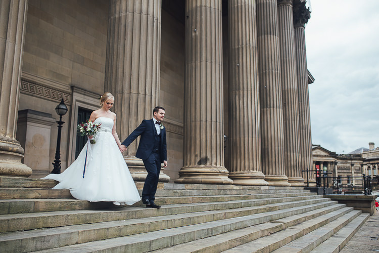 Stylish Lakeside City Wedding http://www.struthphotography.com/
