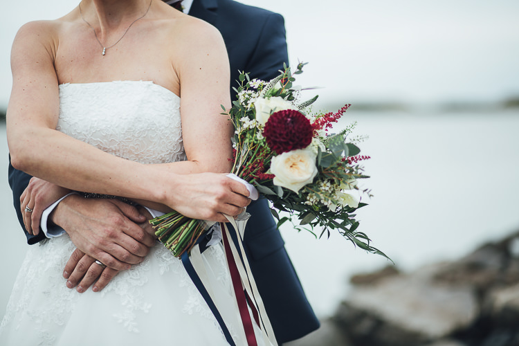 Stylish Lakeside City Wedding http://www.struthphotography.com/