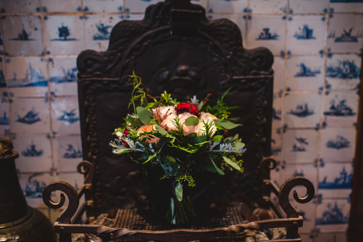Crafty Fun Personal Arts Centre Wedding http://www.sophieduckworthphotography.com/
