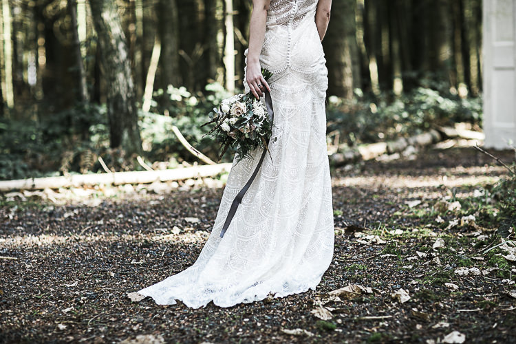 Bohemian Macramé Woodland Wedding Ideas https://samieleephotography.com/