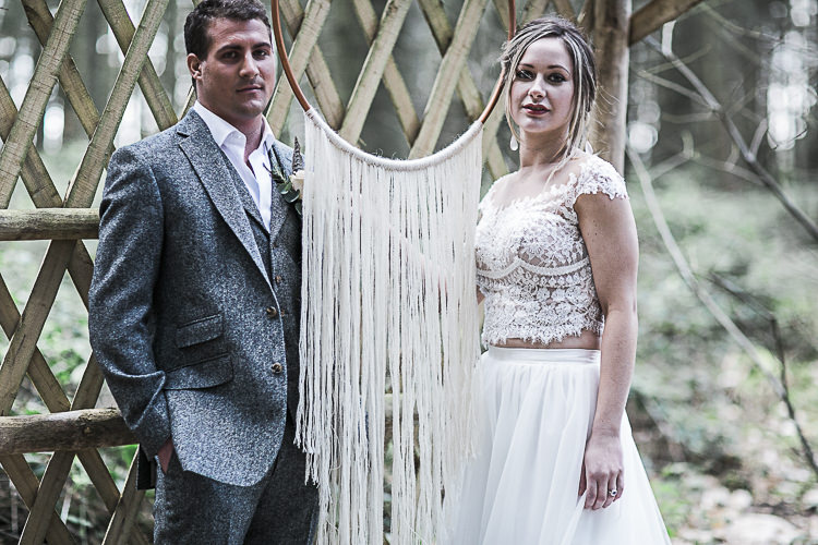 Bohemian Macramé Woodland Wedding Ideas https://samieleephotography.com/