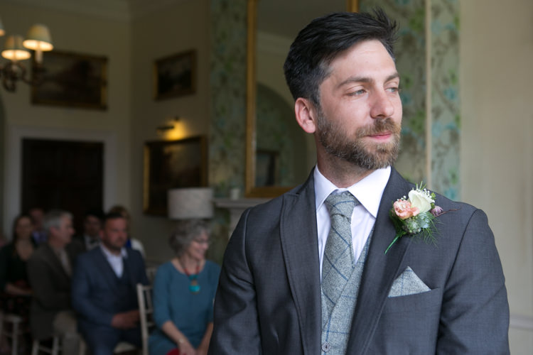 Easter Spring Woodland Wedding http://emmastonerweddings.com/