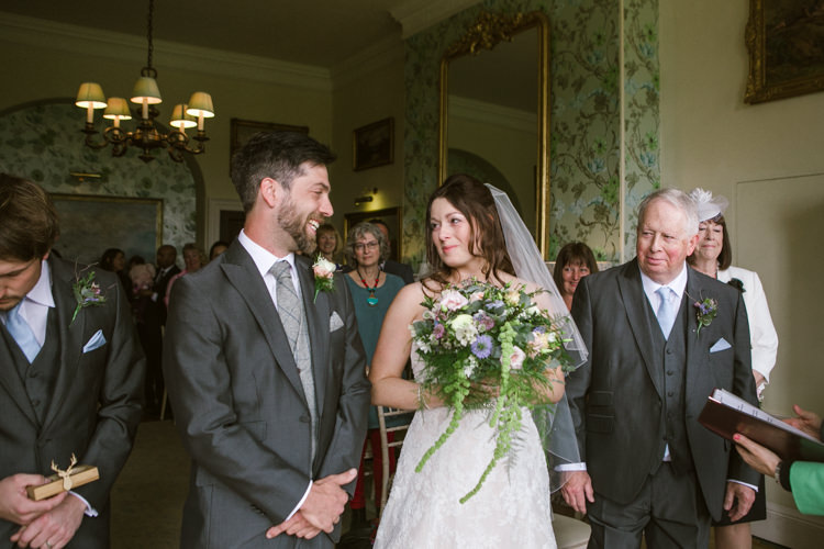 Easter Spring Woodland Wedding http://emmastonerweddings.com/