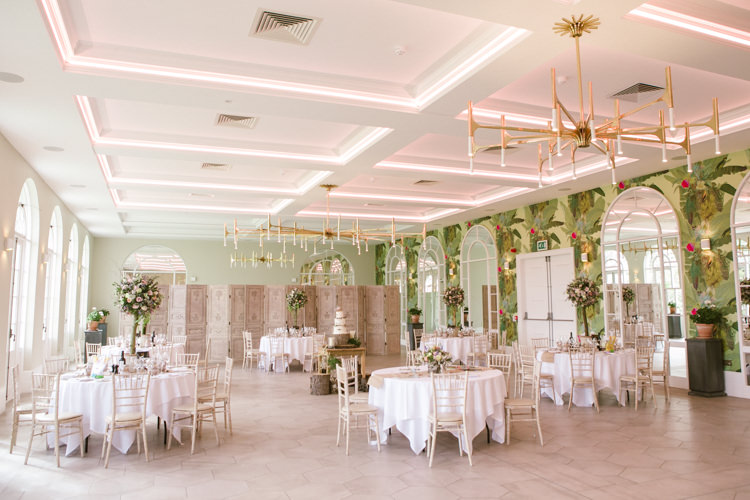 Easter Spring Woodland Wedding http://emmastonerweddings.com/
