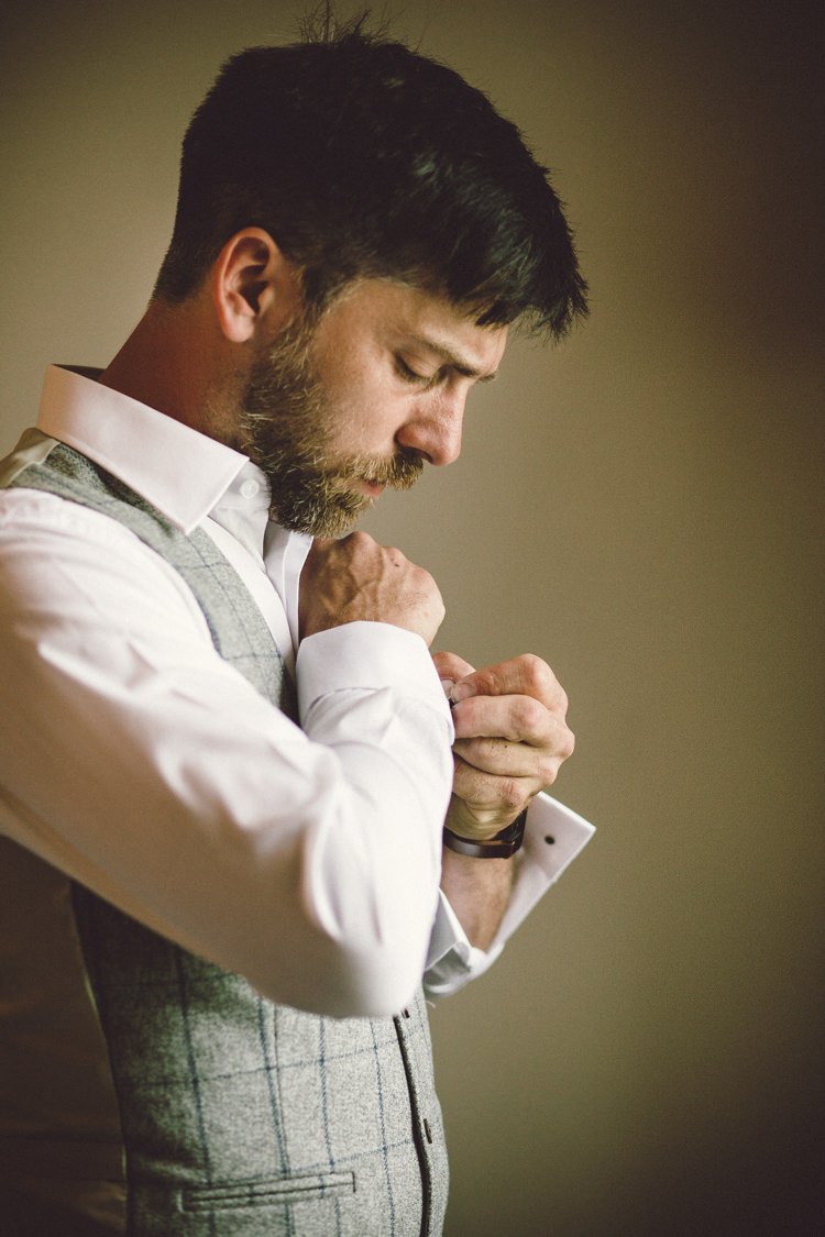 Easter Spring Woodland Wedding http://emmastonerweddings.com/