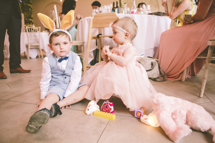 Easter Spring Woodland Wedding http://emmastonerweddings.com/