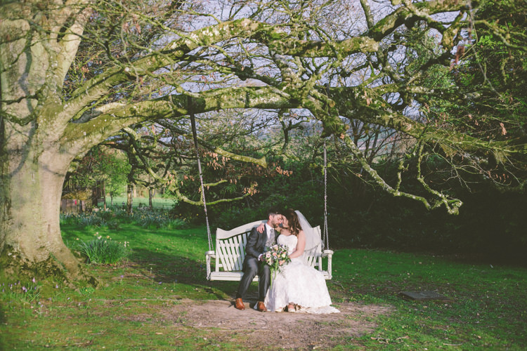 Easter Spring Woodland Wedding http://emmastonerweddings.com/