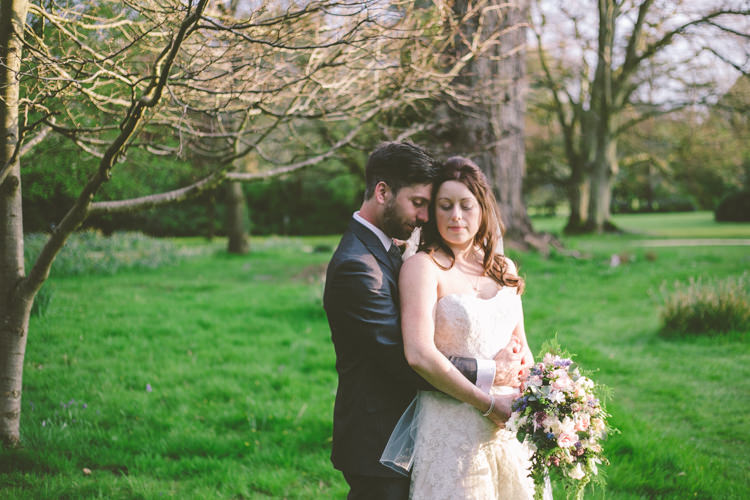 Easter Spring Woodland Wedding http://emmastonerweddings.com/