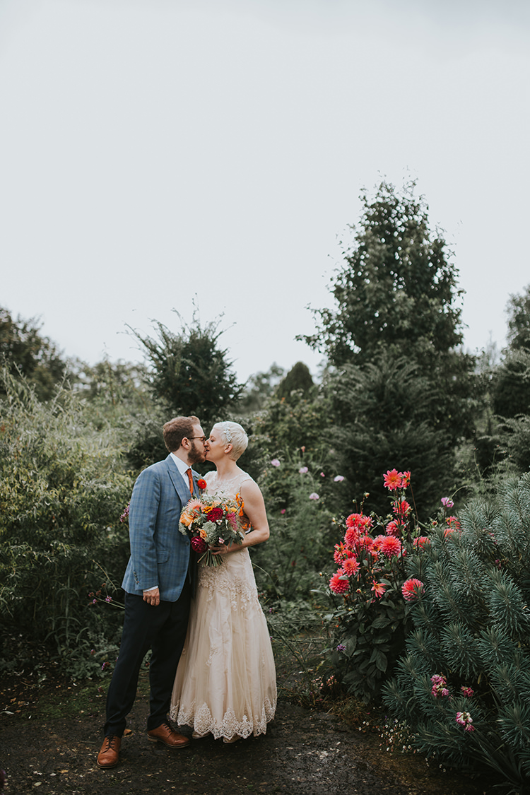 Colourful Quirky Down To Earth Wedding http://jenmarino.com/