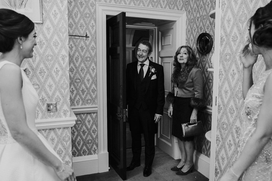 Gorgeously Glam New Years Eve Wedding http://www.photographybykrishanthi.co.uk/