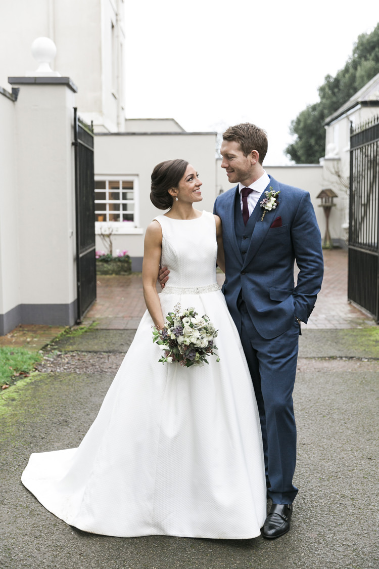 Gorgeously Glam New Years Eve Wedding http://www.photographybykrishanthi.co.uk/