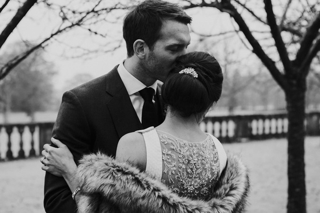 Gorgeously Glam New Years Eve Wedding http://www.photographybykrishanthi.co.uk/