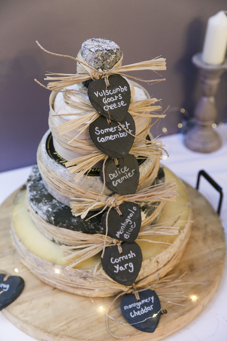 Cheese Cake Tiered Blackboard Raffia Gorgeously Glam New Years Eve Wedding http://www.photographybykrishanthi.co.uk/
