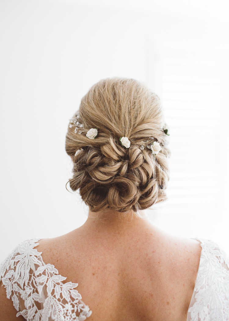 Bride Bridal Hair Floral Flowers Gypsophila Elegant Unique Pale Pink Tipi Wedding http://holliecarlinphotography.com/