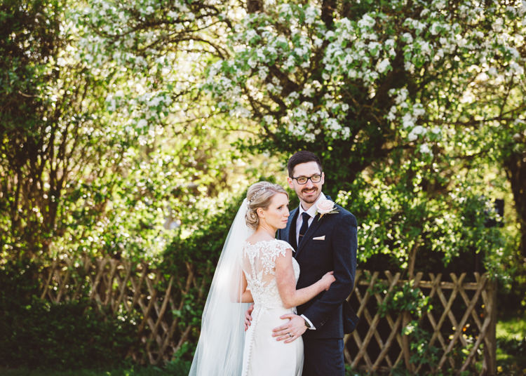 Elegant Unique Pale Pink Tipi Wedding http://holliecarlinphotography.com/
