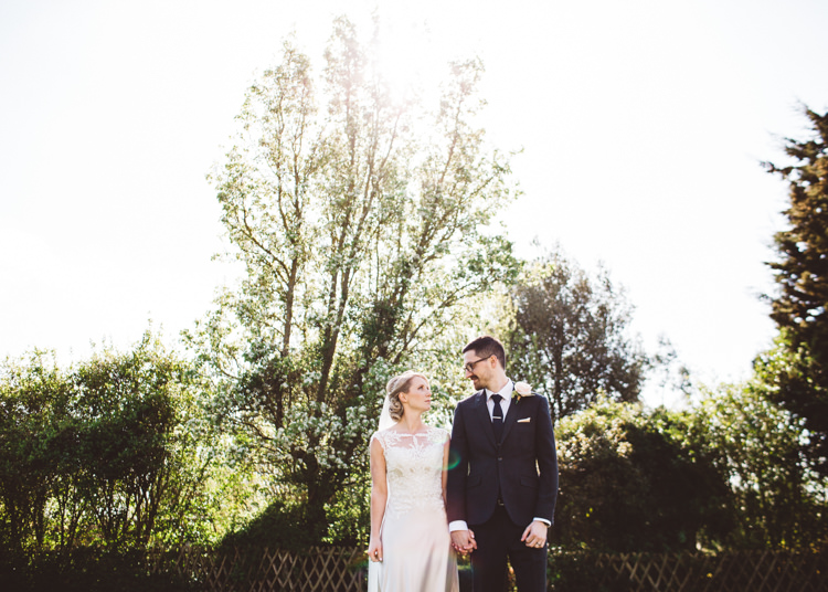 Elegant Unique Pale Pink Tipi Wedding http://holliecarlinphotography.com/