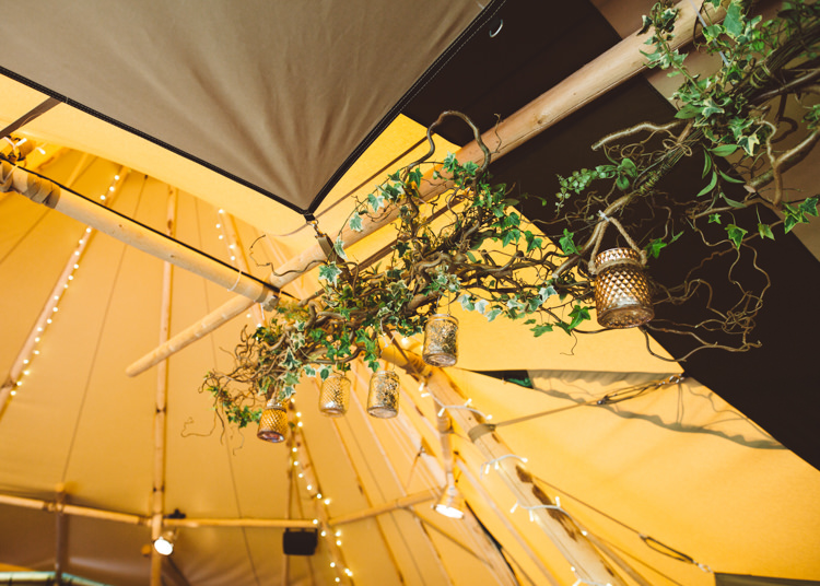 Ivy Fairylights Lanterns Overhead Tipi Hanging Foliage Elegant Unique Pale Pink Tipi Wedding http://holliecarlinphotography.com/
