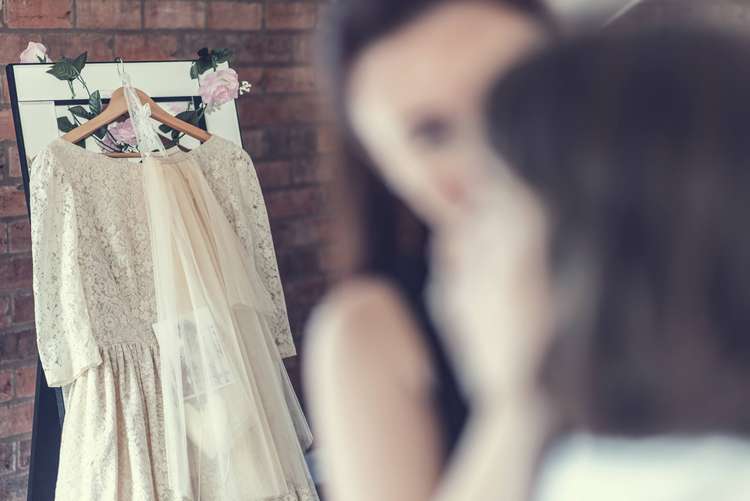Quirky Seaside Farm Wedding http://www.thomasthomasphotography.co.uk/