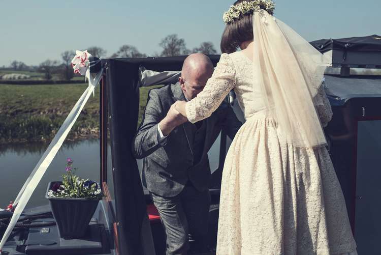Quirky Seaside Farm Wedding http://www.thomasthomasphotography.co.uk/