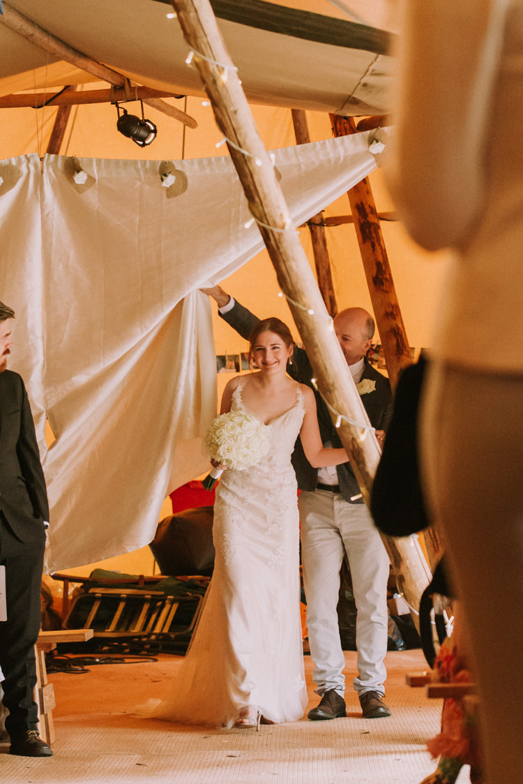 Magical Cosy Forest Tipi Wedding http://katewatersphotography.com/