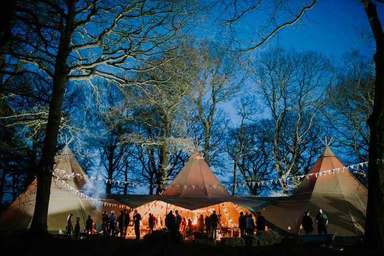 Magical Cosy Forest Tipi Wedding http://katewatersphotography.com/