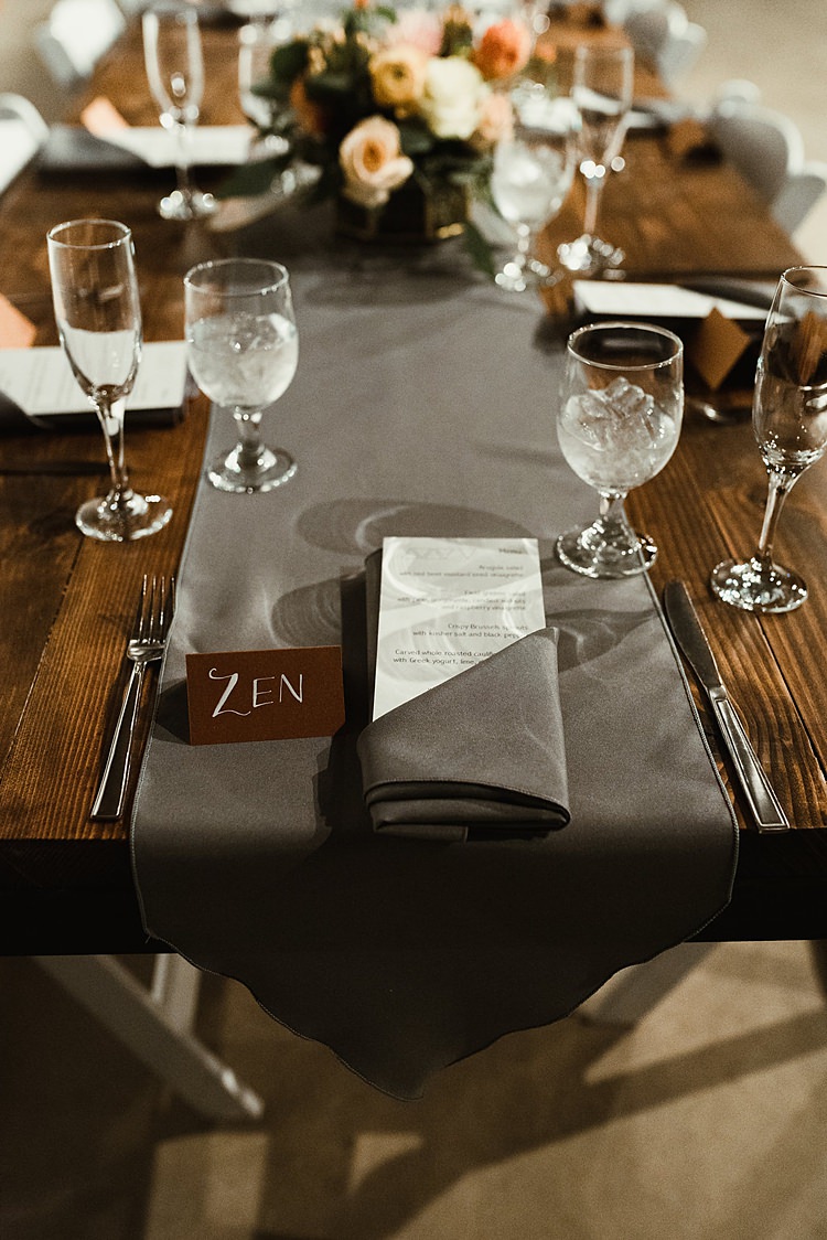 Grey Table Runner Cloth Hip Art Gallery Wedding Colorado http://www.lisarundallphotography.com/