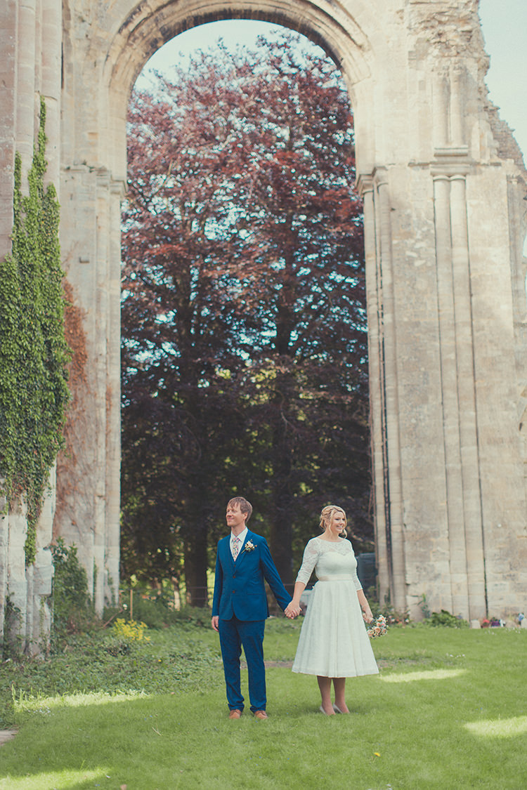 Whimsical Countryside Yurt Wedding http://jamesgreenphotographer.co.uk/