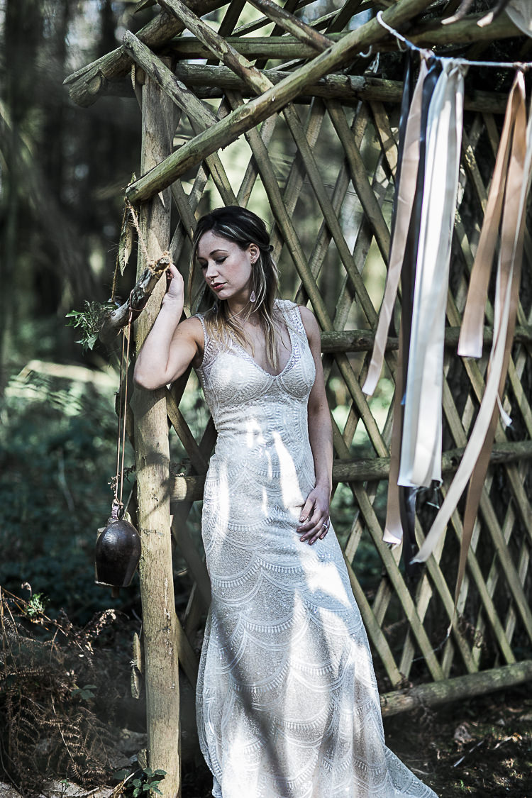 Bohemian Macramé Woodland Wedding Ideas https://samieleephotography.com/