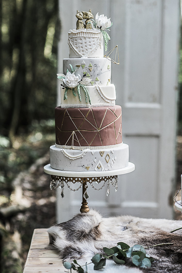Geometric Cool Cake Bohemian Macramé Woodland Wedding Ideas https://samieleephotography.com/