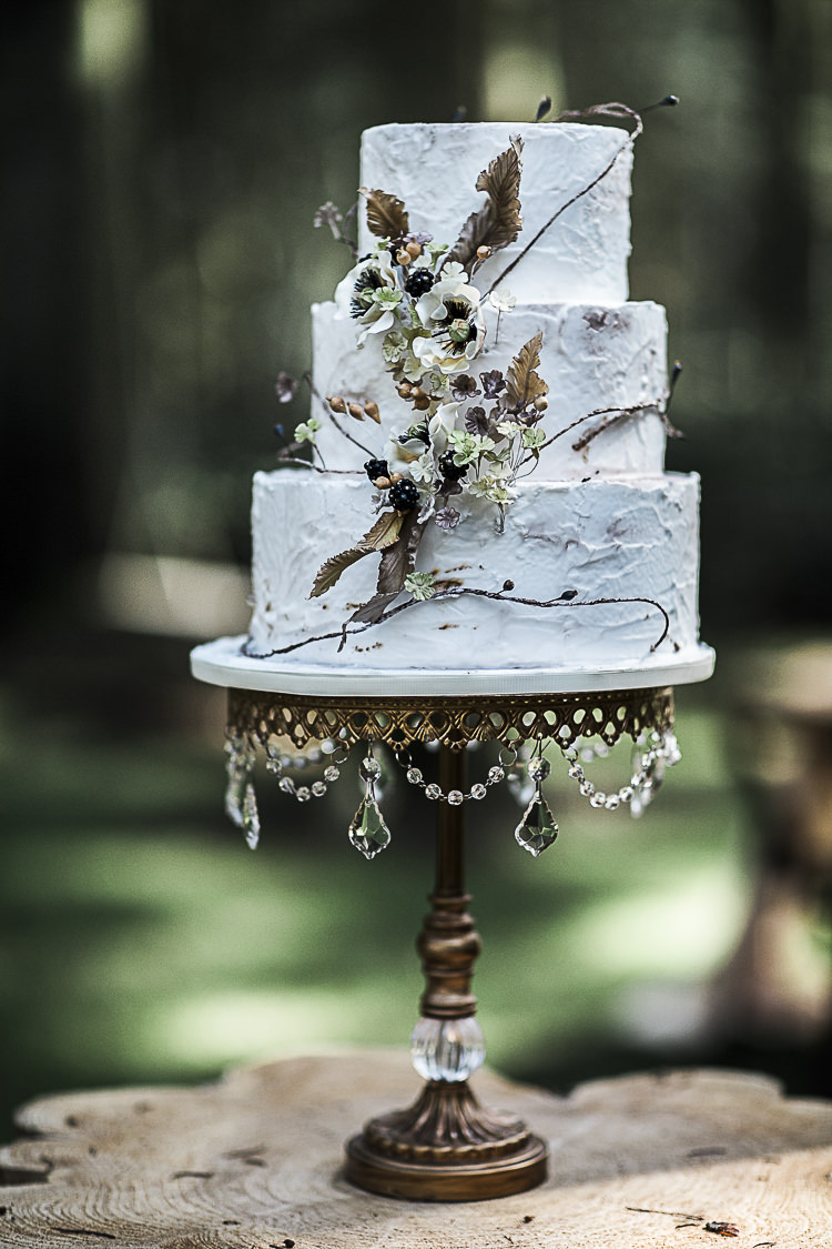 Buttercream Rustic Cake Leaves Flowers Bohemian Macramé Woodland Wedding Ideas https://samieleephotography.com/