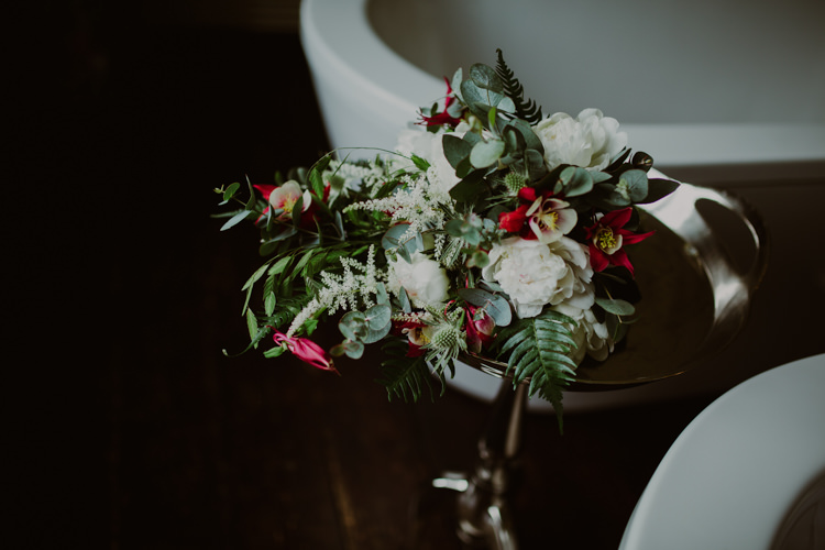 1920s Speakeasy Country House Glamour Wedding https://www.bearscollective.com/