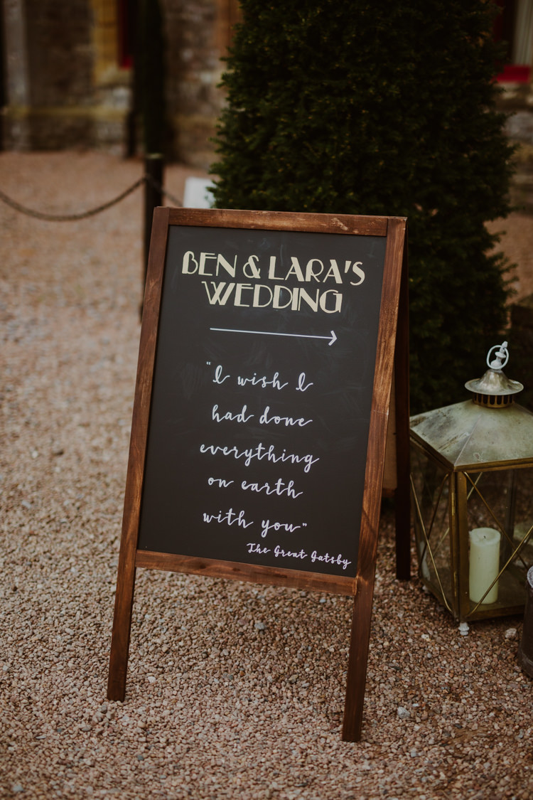 Chalk Board Sign Vintage Welcome 1920s Speakeasy Country House Glamour Wedding https://www.bearscollective.com/