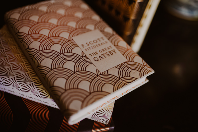 1920s Speakeasy Country House Glamour Wedding https://www.bearscollective.com/