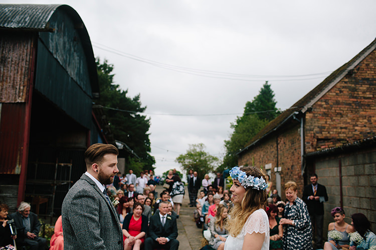 Indie Outdoorsy Cowshed DIY Wedding http://www.danhoughphoto.com/