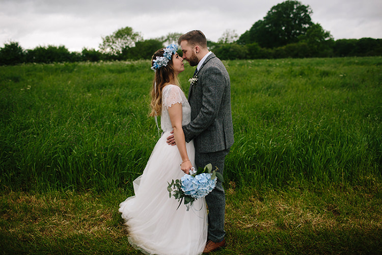 Indie Outdoorsy Cowshed DIY Wedding http://www.danhoughphoto.com/