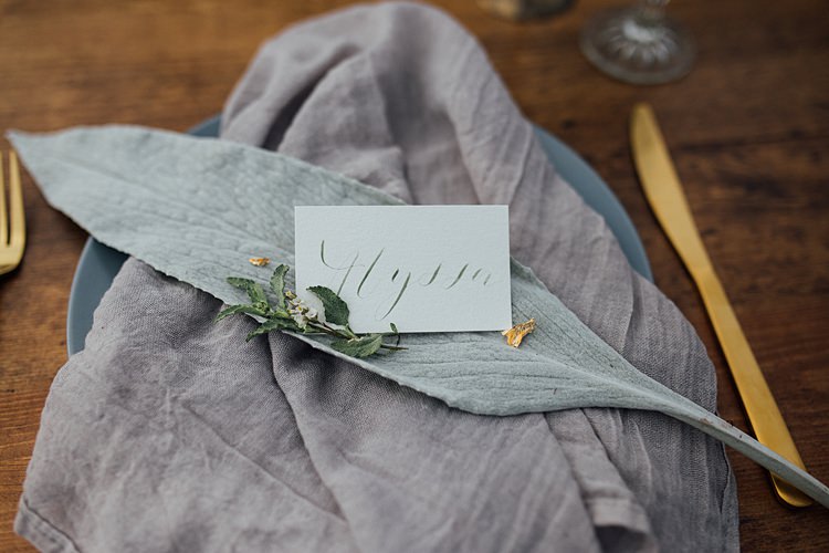 Place Settings Romantic Desert Elopement Ideas http://beginningandendphoto.com/