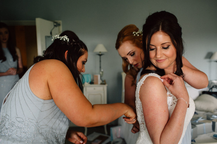 Delightfully Stylish Spring Wedding in the Lake District http://jamiedunnphotography.com/