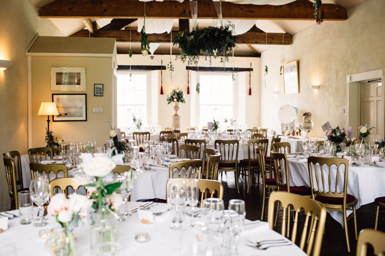 Delightfully Stylish Spring Wedding in the Lake District http://jamiedunnphotography.com/