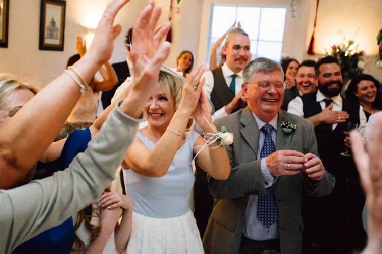 Delightfully Stylish Spring Wedding in the Lake District http://jamiedunnphotography.com/