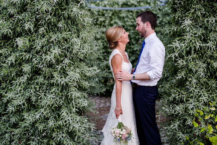 Pretty Relaxed Lavender Country Wedding http://www.lydiastampsphotography.com/