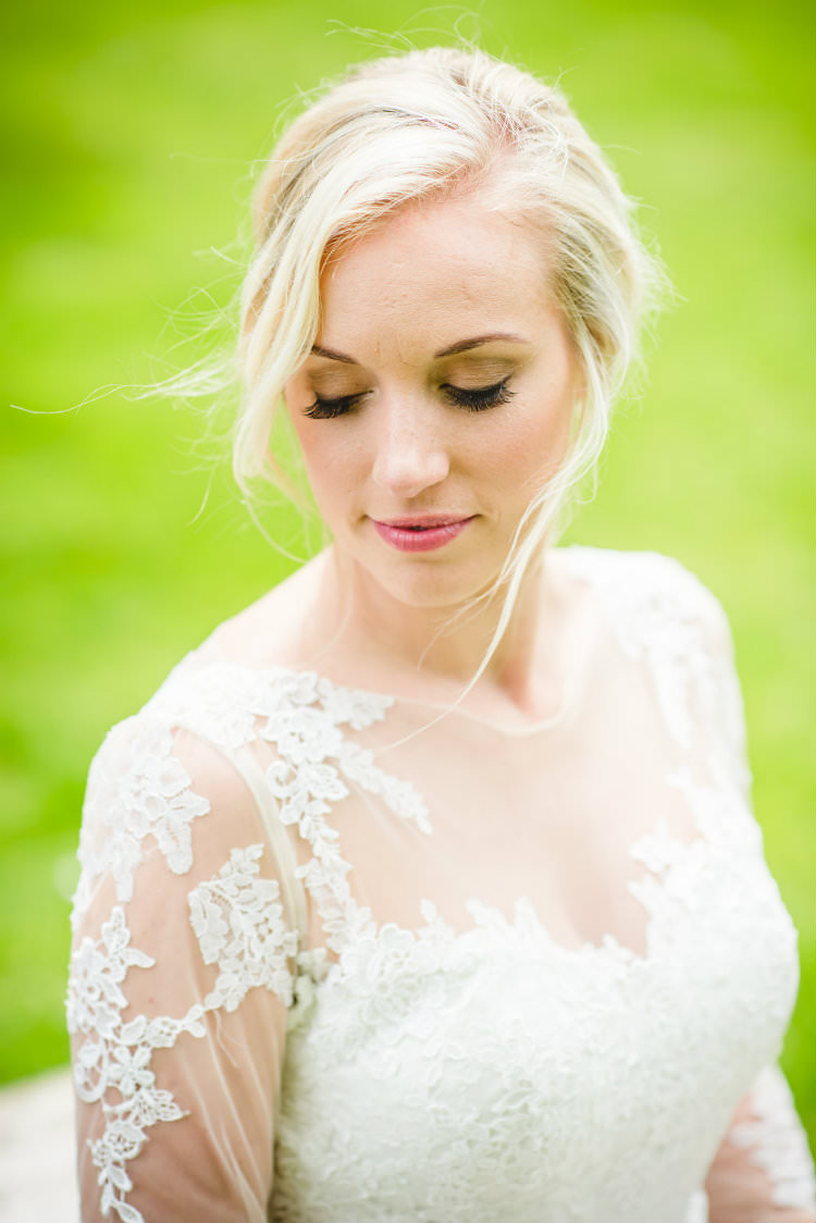 Make Up Bride Bridal Beauty Natural Garden of Hygge Wedding Ideas http://www.sophieduckworthphotography.com/