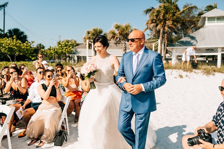 Pink Gold Flamingos Pineapples Florida Destination Wedding http://www.findinglightphotography.com/
