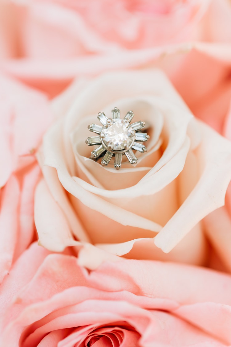 Pink Gold Flamingos Pineapples Florida Destination Wedding http://www.findinglightphotography.com/