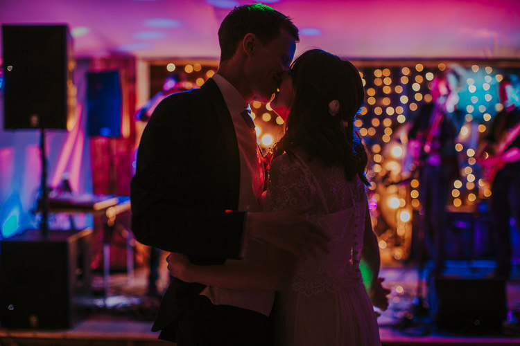 Rustic Charm Contemporary Pastel Barn Wedding http://www.bloomweddings.co.uk/