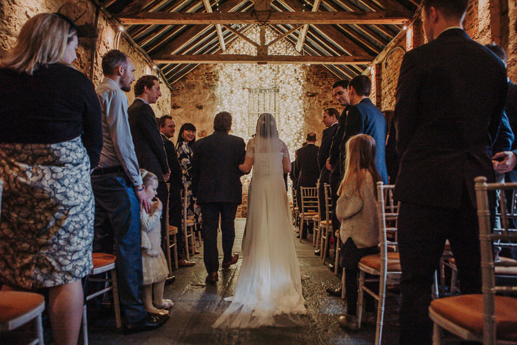 Rustic Charm Contemporary Pastel Barn Wedding http://www.bloomweddings.co.uk/