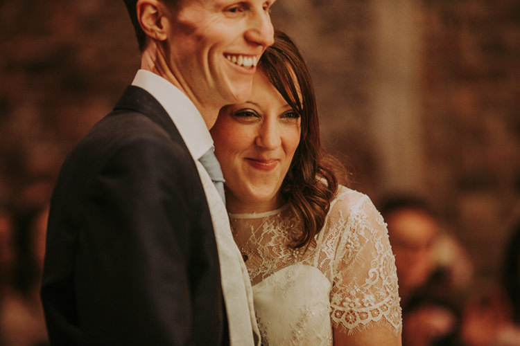 Rustic Charm Contemporary Pastel Barn Wedding http://www.bloomweddings.co.uk/