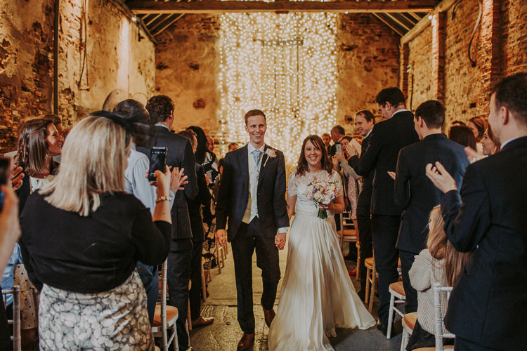 Rustic Charm Contemporary Pastel Barn Wedding http://www.bloomweddings.co.uk/