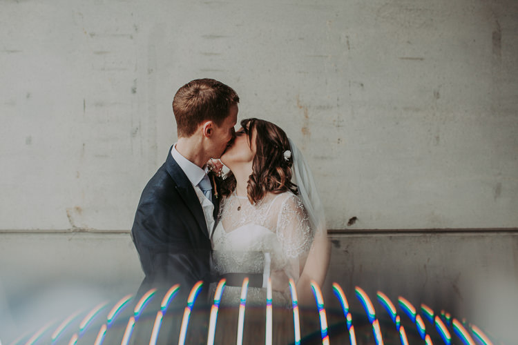 Rustic Charm Contemporary Pastel Barn Wedding http://www.bloomweddings.co.uk/